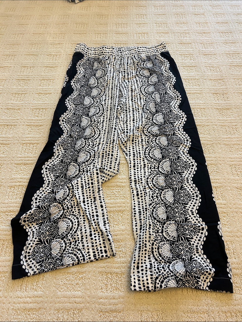 Lilly Pulitzer Black & White Printed Wide-Leg Pants